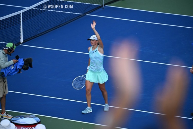 严重影响了 严重影响了