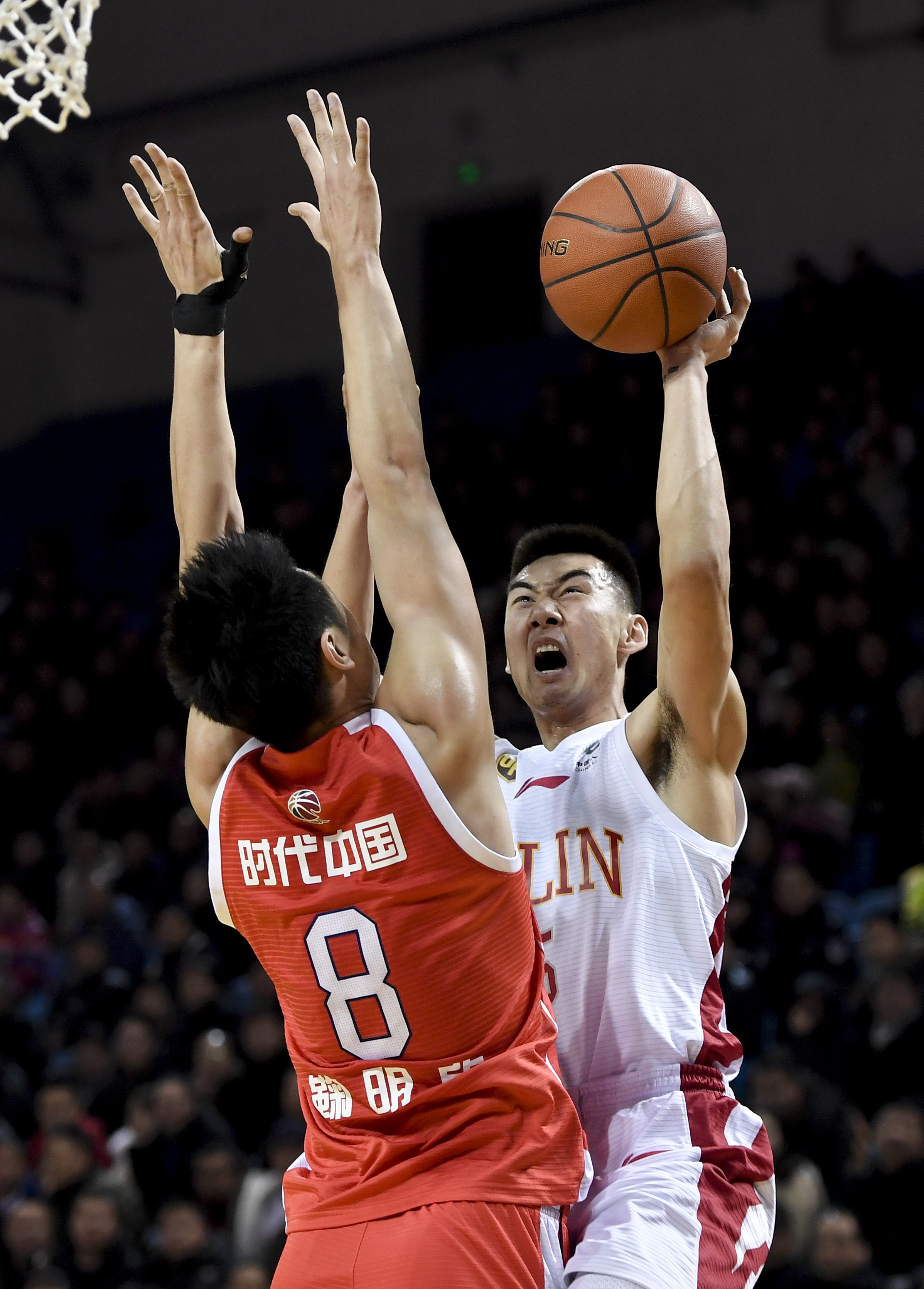 于激进的压 于激进的压